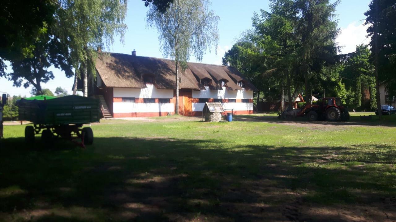Stadnina Lekwica Eksteriør bilde
